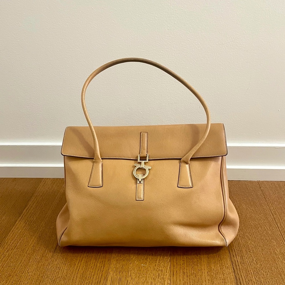 Salvatore Ferragamo Beige Leather Gancio Flap Tote